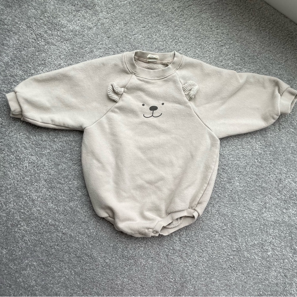 Junie Grey Bear Sweatshirt Romper (12-18 months)